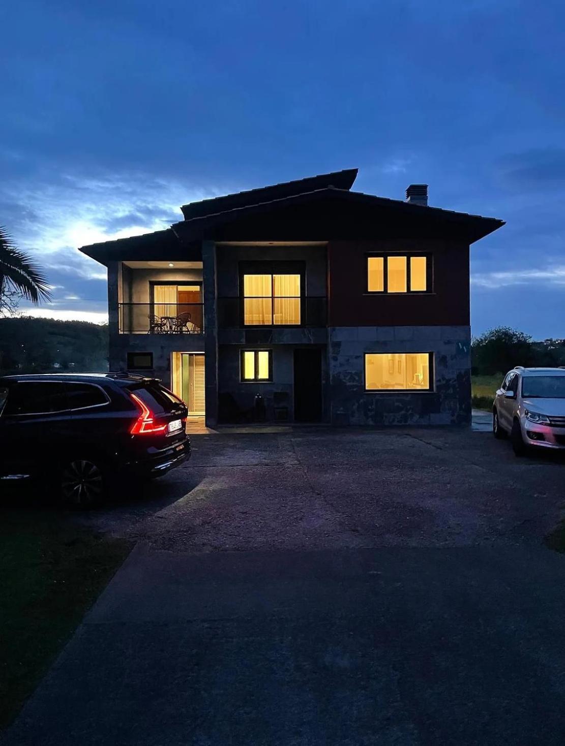 La Casa De La Ria Villa Collera ภายนอก รูปภาพ